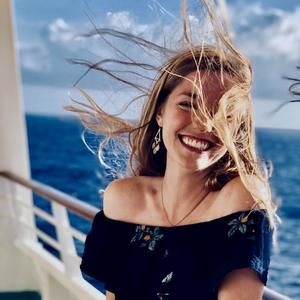 Meet your Posher, Madeline